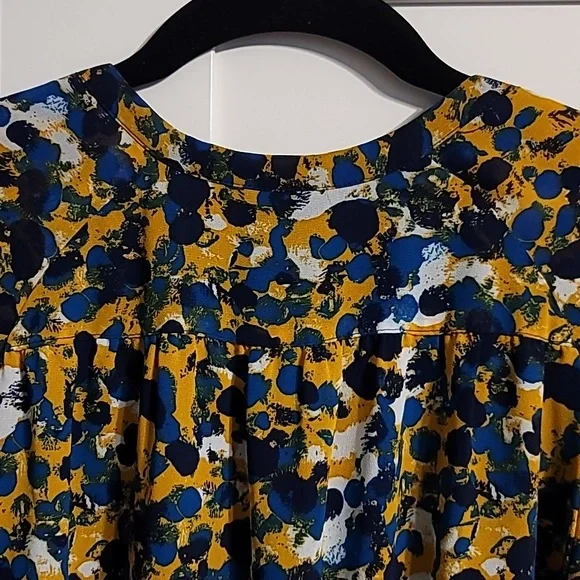 H&M Tunic Mini Dress Sz 8 Multi Abstract Flutter Sleeve V-Neck Pintucked Flowy - Picture 7 of 10